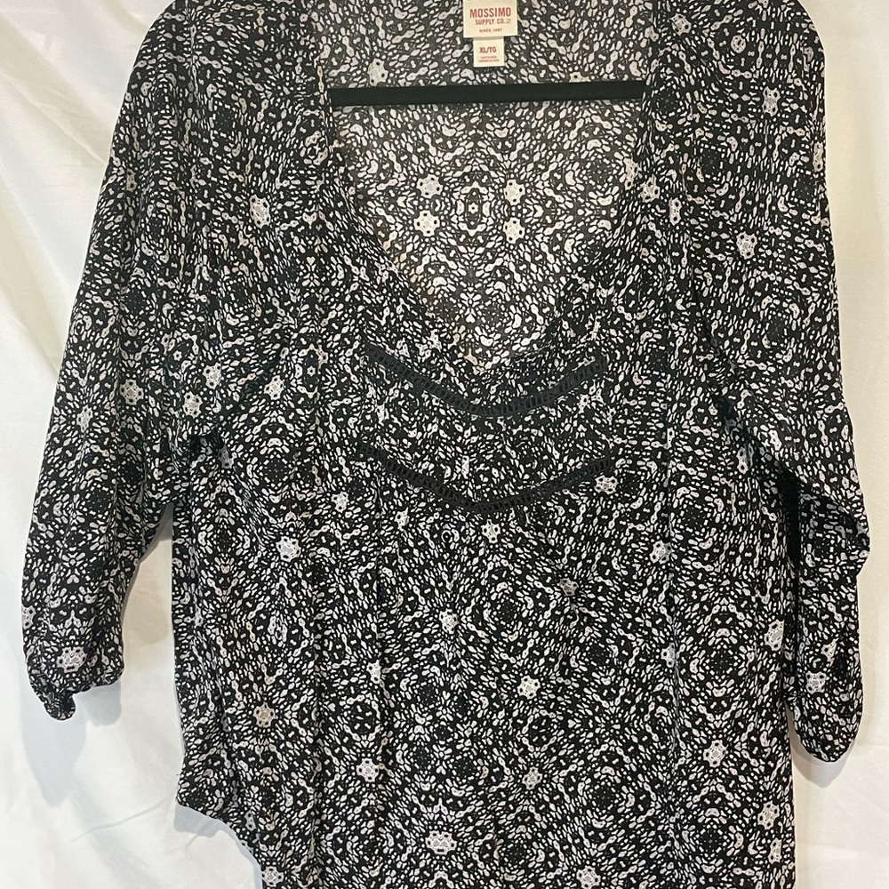 Lightweight blouse